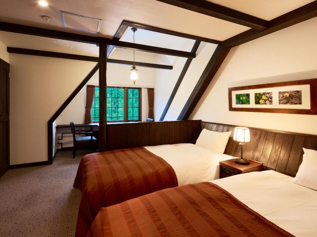 Twin room at Hotel La Vista Daisetsuzan